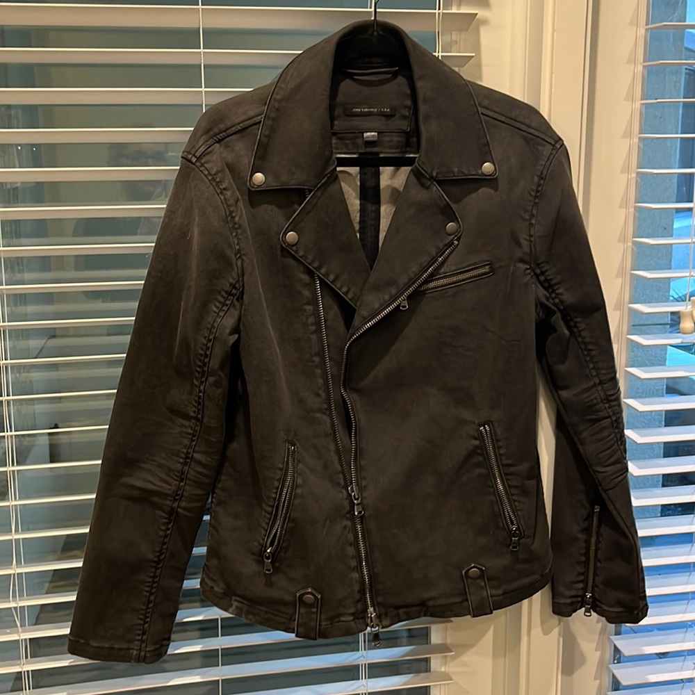 Men’s black denim jacket